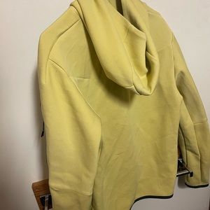 Nike tech fleece medium hoodie